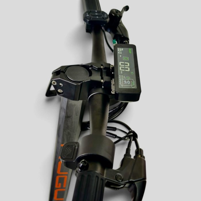 KUGOO F4-Pro E-Scooter Black Color - Image 6
